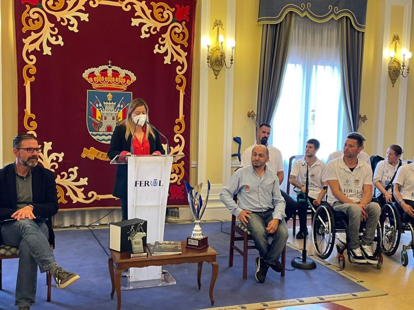 Cristina Capelán destaca “os impecables valores” que transmiten os xogadores do Basketmi