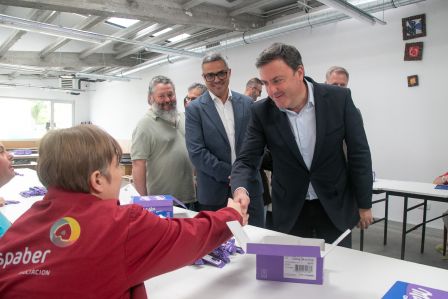 Vimianzo presenta un conto infantil para combater a soidade non desexada desde a infancia