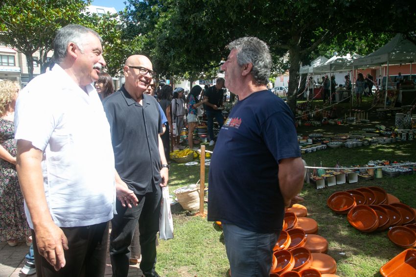 A Deputación pon en valor a artesanía e a gastronomía local na presentación da nova edición de Alfaroleiros