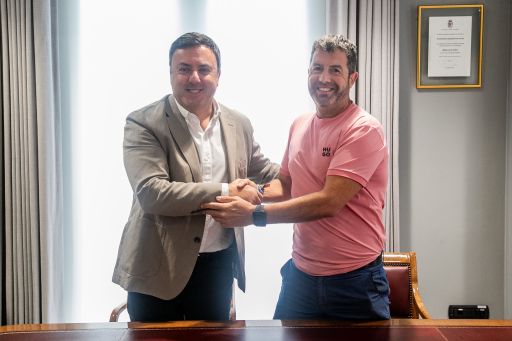 A Deputación inviste 24.000 euros na renovación do local da Asociación de Empresarios da Pobra do Caramiñal