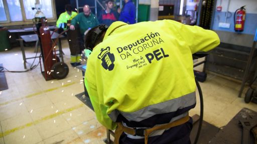 O PEL da Deputación da Coruña apoia a 427 pequenas empresas e profesionais autónomos con preto de 4 millóns de euros en axudas para a modernización dos seus negocios