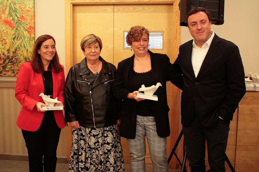 Formoso entrega os premios COGAVE 2022 a Inés Rey e Fundación Meniños