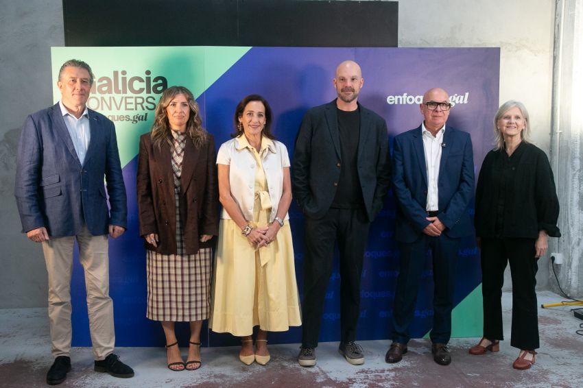 Xosé Regueira reivindica a moda galega como industria clave, xeradora de emprego e referente de identidade