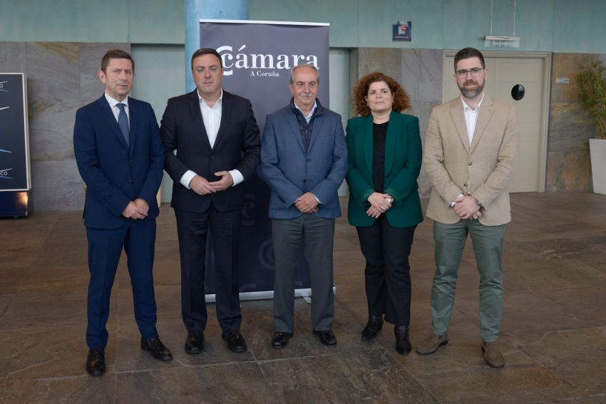 Formoso destaca os máis de 7.000 postos de traballo creados no sector público e privado a través dos programas de emprego da Deputación