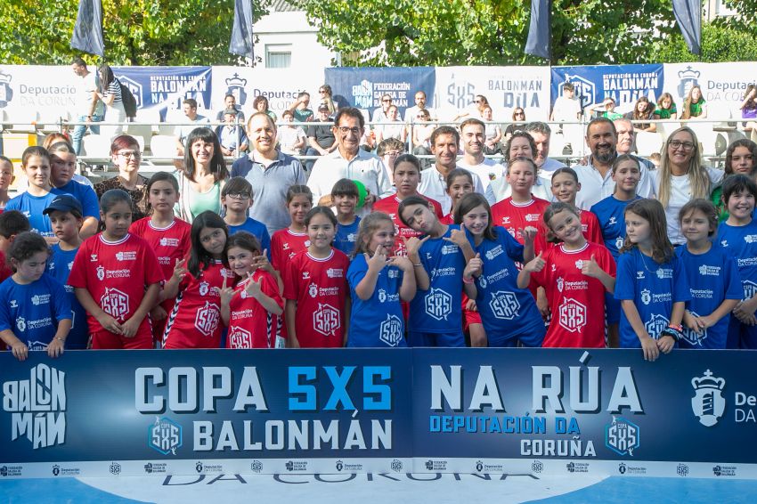 A Copa Deputación 5x5 de Balonmán na Rúa dispútase este ano en  Santa Comba, Negreira, Narón, Santiago, Carnota, Cedeira e Noia