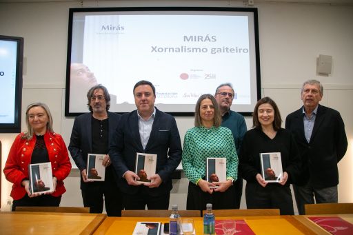 A Deputación e o Colexio de Xornalistas de Galicia lembran a Nacho Mirás nun libro que compila as súas mellores crónicas