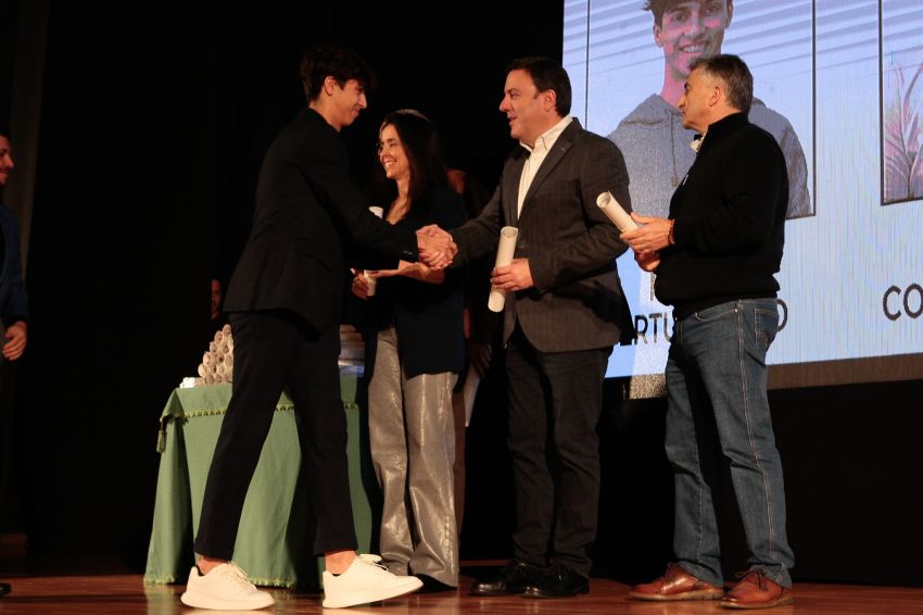 Formoso destaca o IES Rosalía Mera como referencia da FP en Galicia