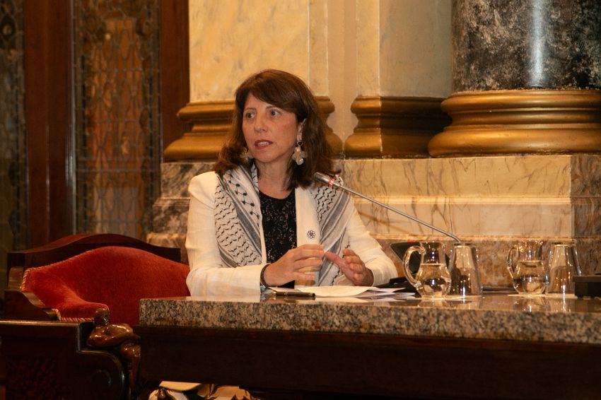 A deputada de dereitos civís, Soledad Agra, participa no acto de homenaxe a Francisco Miguel