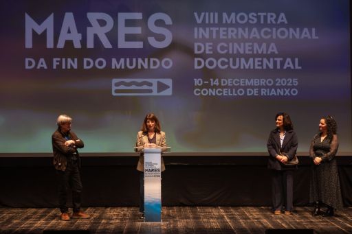 Sol Agra defende en Rianxo o valor do cinema documental na apertura de Mares da Fin do Mundo