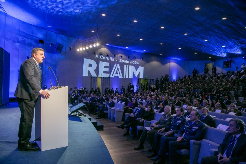 Formoso destaca en REAIM 2026 a industria de defensa como motor de innovación, talento e emprego  na provincia