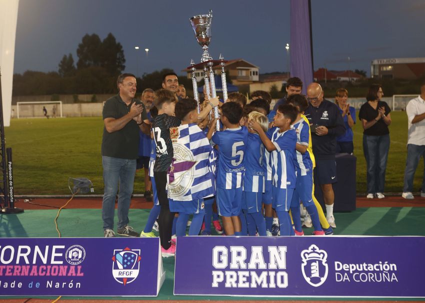 RC Deportivo da Coruña e FSV Mainz 05 proclámanse gañadores do Gran Premio Deputación da Coruña – XI Torneo Internacional Cidade de Narón