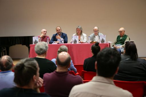 A Deputación da Coruña reivindica en Fene a memoria das vítimas do franquismo na presentación do libro “Memorial e Monumento ás vítimas do franquismo en Ferrolterra, Eume e Ortegal”