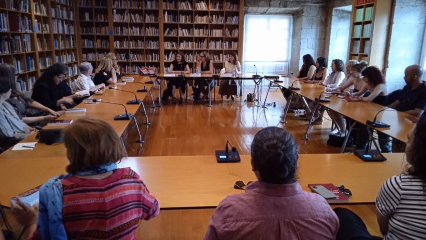 O Colexio de Xornalistas presenta o libro 'As mulleres no xornalismo galego: A crónica revelada', gañador do premio Luísa Villalta no 2024