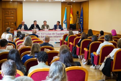 Formoso destaca a importancia de “mellorar a educación para poder medrar como sociedade”