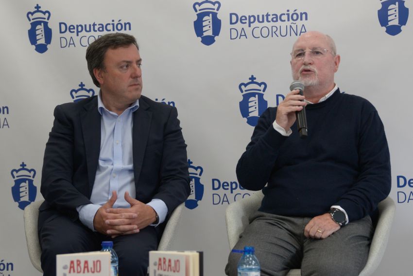 A Deputación acolle a presentación do libro ‘¡Abajo las armas!’ do mestre e escritor compostelán Manuel Dios