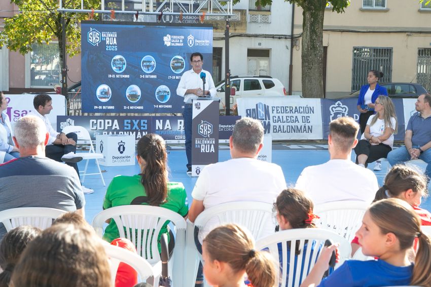 A Copa Deputación 5x5 de Balonmán na Rúa dispútase este ano en  Santa Comba, Negreira, Narón, Santiago, Carnota, Cedeira e Noia