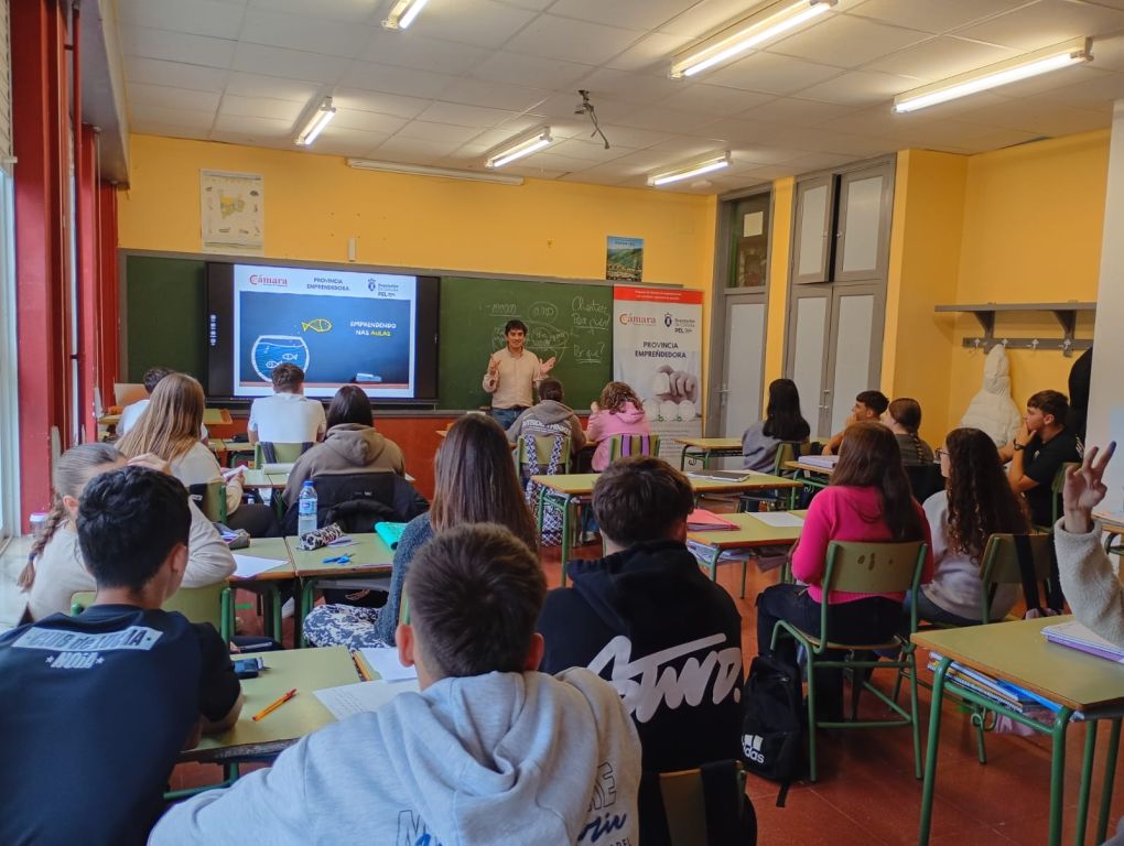 A Deputación da Coruña e a Cámara de Comercio de Santiago impulsan máis de 200 accións de apoio a persoas emprendedoras nos primeiros catro meses do programa Provincia Emprendedora