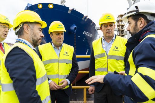 O presidente da Deputación e o presidente da Comisión de Transportes do Congreso visitan Navantia Ferrol, que inicia esta semana a construción da nave dixital de bloques e o corte de chapa da segunda fragata F-110