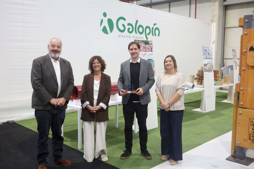 A Deputación da Coruña destaca o compromiso coa innovación e a sustentabilidade de Galopín Playgrounds, accésit dos Premios PEL 2025