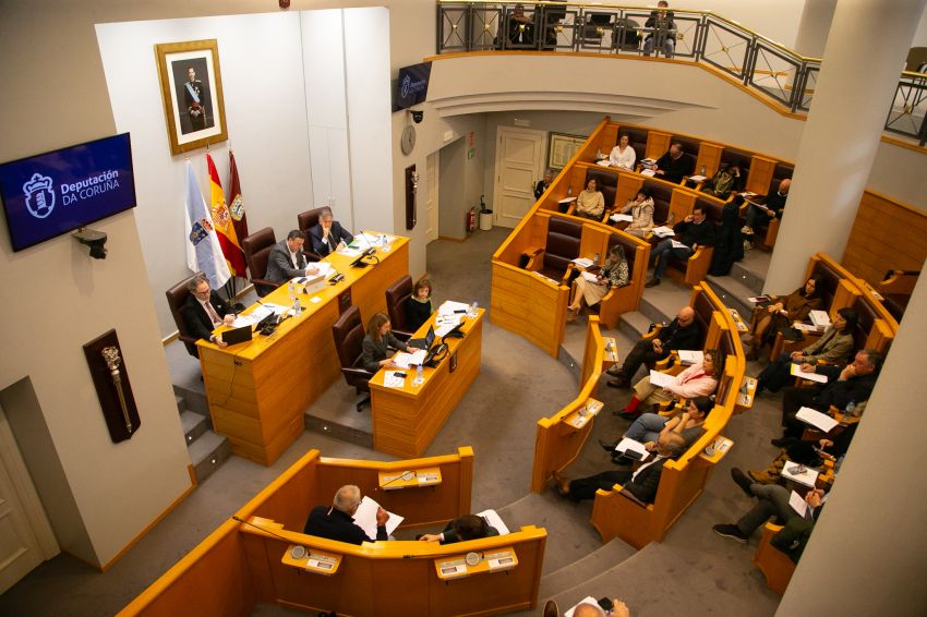 A Deputación da Coruña aproba o maior orzamento da súa historia cun forte impulso aos concellos, ás políticas sociais e ao emprego