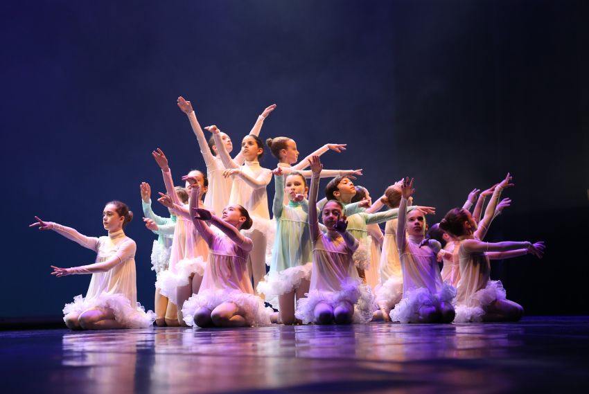 O Conservatorio Profesional de Danza clausura o presente curso no Teatro Colón co espectáculo ‘Kalatiki’